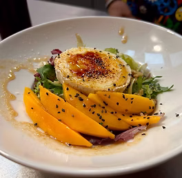 Entrecot a la brasa al punt ideal especialitat de la nostra cuina de mercat