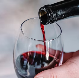 Selecció de vins i celler per al maridatge ideal a la zona de Barcelona