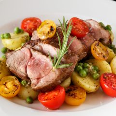 Especialidad en arroces y cocina mediterránea con fusión contemporánea