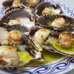 Experiencia gastronómica en restaurante mediterráneo en el centro de Madrid
